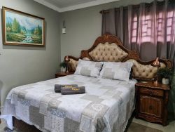 2-Bedroom Cottage - Unit 5
