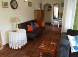 Cottage - Pause Area with Double Sleeper Couch