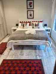 Main Bedroom with full en-suite bathroom