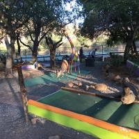Put Pub, tennis courts and lots of other entertainment