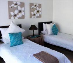 Singles in family room