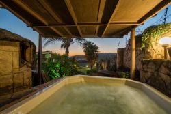 Jacuzzi