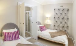 Garden/Pool Suite
