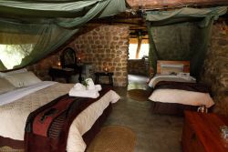 Stone Cottage - Family (3)