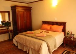 Mtitsi Chalet Bedroom - ideal for honeymoon