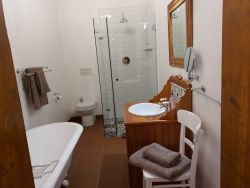 Room 3 Bathroom
