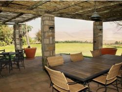 Cottage 4 - private patio with braai facility