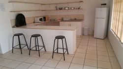 Ladismith Mountainview Self-catering unit fully equipped kitchen