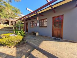 Twin & Double Bed Unit Exterior