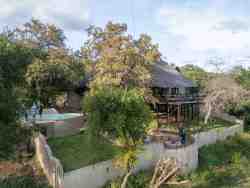 Olifant Villa Exterior