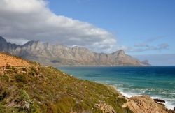 Drive along Clarence Drive to Pringle Bay via Rooi Else