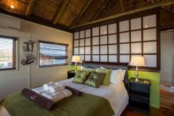 Honeymoon Suite