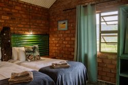 Double/Twin Cottage Bedroom