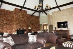 Otjiwa-Safari-Lodge-ResDest-Namibia-Otjiwarongo- Central region-Lounge