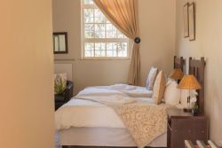 Grade 1 - two single beds with shower