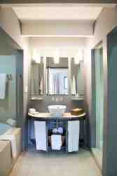 En-Suite bathroom interior