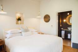 La Provencale room