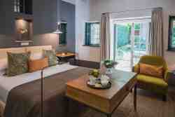 Shiraz Suite