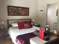 Courtyard room Bedroom