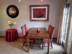 Ground Floor Executive Apartment Dining Area