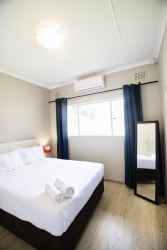 Unit 3 en suite bedroom