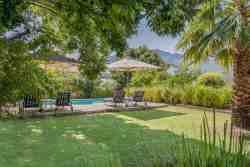 Garden & Pool area