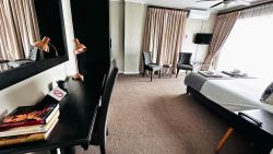 Deluxeroom 1