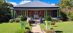 The legendary Purple House B&B j
