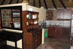 Golden Cabin - Kitchen