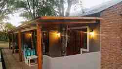 Rocky Hollow Guest House Deluxe Rooms