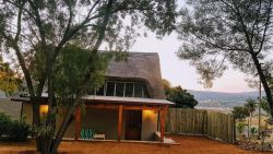 Rocky Hollow Honeymoon Suite