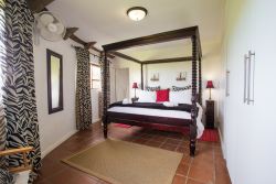 Rondawel Main Bedroom