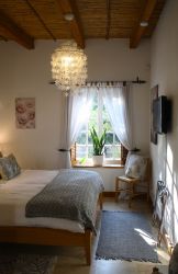 Cosy Room - Cane Room - Bedroom.