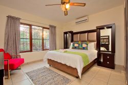 Royale Guesthouse Room 1