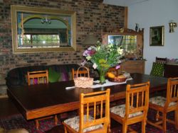 breakfast room