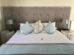 Coral room