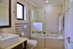 Executive Room Bathroom