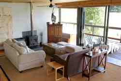 Bushman Lounge