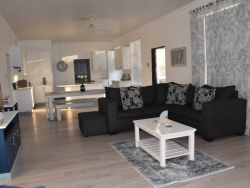  Luxury 3-Bedroom Villa