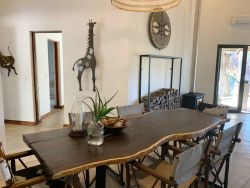 Shobi Chalet 1 Dining Area