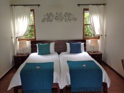 Twin suite