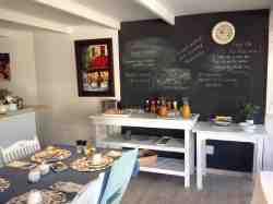 Cafe Style Breakfast Room