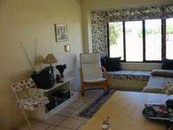 Lounge and dining area