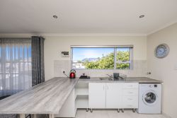 George Apartment view