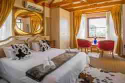 The Bay Window Studio Apartment with balcony
