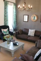 The Homestead Lounge
