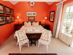 Luxury King Room