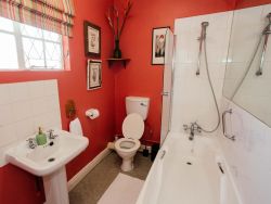 Luxury Queen Room