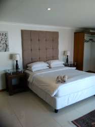 Sunset Cottage main bedroom