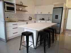 Suite 4 Kitchen